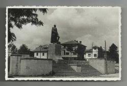 TÜRKİYE'DE YAPILAN İLK HEYKELLERDEN OLAN BOLU ATATÜRK HEYKELİ TEMALI ESKİ FOTOĞRAF...