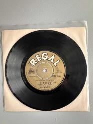 ADJA PEKKAN - DÜNYA BİR YANA SEN BİR YANA PLAK NADİR