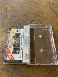 ZERRİN ÖZER - İŞTE BEN - KASET