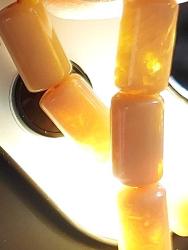 OSMANLI SON DÖNEMİ OBJEDEN YAPILMA HARDAL RENKLİ MÜTHİŞ İŞÇİLİKLİ MUHTEŞEM ÇEKOSLOVAK MİSKEVİ BAĞA KATALİN TESPİH GÜMÜŞ PÜSKÜLLÜ 1Ç1E1A ÇOK NADİR