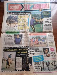 Halka ve Olaylara Tercüman Gazetesi - Turkish Newspaper - 1 Şubat 1983 -  Mevduat garanti altına alınıyor - Din dersi 34 yıldır kitapsız okutuluyor - Federal Almanya Dışişleri Bakanı Genscher işçiler dönüş zorlanmayacak dedi Fotoğrafı - Malezya Dışişleri Bakanı Sri Muhammed Shafie Topkapı sarayı'ndan zor ayrıldı fotoğraf - yargıtayın kastelli ile ilgili bozma kararı İstanbul'a geldi - Alparslan Türkeş ile ilgili davaya bugün devam edilecek - Mehmet Ali Ağca'nın suç ortağı Ömer Ay hakkında dava açıldı - Hopa Sarp sahili yasak bölge ilan edildi - Abdi İpekçi ve düşündürdükleri yazan Rauf Tamer - UNESCO boğaziçi'ni koruma görevini Boğaziçi üniversitesi'ne verdi - Kızıl Tugaylar örgütü çökertildi - İstanbul Kültür ve Sanat ansiklopedisi - Yakup Kadri Karaosmanoğlu Ahmet Haşim ile İzmir'deki arkadaşlığını da şöyle anlatıyor - Talat Paşa'nın gurbet hatıraları yayını hazırlayan Cemal Kutay Yazı Dizisi - Yeni Bir nötron Yıldızı keşfedildi - her şeyi yutan kara delikler - Türkiye spor ülkesi