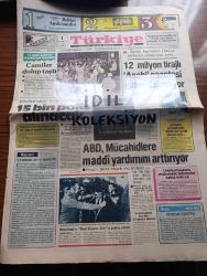 Türkiye Gazetesi - Turkish Newspaper - 1 Haziran 1984 - yatırımlar ve işsizlik yazan Yalçın Özer Başmakale - 11 ayın sultanı ramazan başladı camiler dolup taştı fotoğraf - 15 bin polis alınacak - ABD mücahitlere maddi yardımını arttırıyor - Japon basınının dünya birincisi olmasının sırrı 12 Milyon tirajlı Asahi gazetesi elden dağıtılıyor - Ankara belediyesi Bira'ya karşı savaş açtı - Turgut Özal'a Hz Ali'nin türbesini ziyareti esnasında hediye edilen Ziyaret Aba'sı giydirilirken Fotoğrafı - Sovyet sınırı yakınlarında 45 Mücahit daha şehit oldu - Kayseri belediye başkanı Hüsamettin Çetinbulut  tek gayem hizmettir dedi - Ramazan sohbetleri - resimli Evliya Çelebi seyahatnamesi hazırlayan Kemal Akmeriç Desen Samim Utkun Yazı Dizisi - peygamberler tarihi yazan Abdüllatif Uyan - 7 Dev Yol üyesi 3 ile 15 yıl arasında değişen ağır hapis cezasına çarptırıldı - federasyon kupasını Trabzonspor kazandı fotoğraf - halterde kıl payı kürsüden olduk - ABD başkanı Reagan olimpiyat boykotu dalaveredir