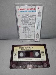 Kaset Cengiz Kurtoğlu hayatımı yaşıyorum albümü. Orijinal 1989 dönem Kağıt Baskı. sorunsuz çalışıyor.