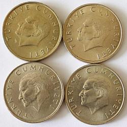 Türkiye Cumhuriyeti  1997 Yılı 10 Bin Lira İnce/kalın Pul Ters Düz Takım (TCM0007)