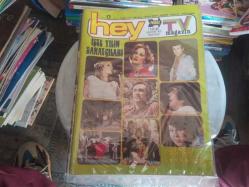 HEY DERGİSİ SAYI: 13  YIL:  7  7 ŞUBAT 1977 - İŞTE YILIN SANATÇILARI