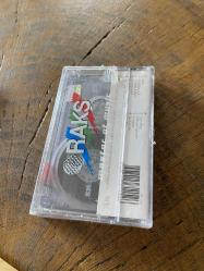 IŞIN KARACA - BAŞKA 33 / 3 - KASET (JELATİNİNDE)