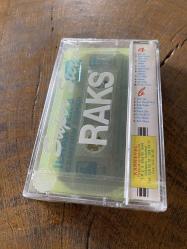 İLHAN TEK - ESMERİM ESMER 8 - KASET (JELATİNİNDE)