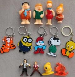 Çizgi film animasyon kahramanları karakterler figür oyuncak anahtarlık süs maskot koleksiyon nostalji tasarım vintage retro hobi reklam promosyon minyatür diorama. Taş devri Aslan Max şirin baba Tweety Minions tigger Snoopy