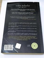 Arada Kalanlar (Betwixt) – Tara Bray Smith | KaraKutu Yayınları