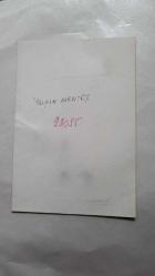 TİYATRO ve SİNEMA OYUNCUSU YALÇIN MENTEŞ'İN ORİJİNAL FOTOĞRAFI - 15 x 10 cm EBADINDA - YALÇIN MENTEŞ, TİYATRODA İMAM ROLÜNDEYKEN ÇEKİLMİŞ BİR KARE