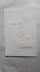 TİYATRO ve SİNEMA OYUNCUSU YALÇIN MENTEŞ'İN ORİJİNAL FOTOĞRAFI - 15 x 10 cm EBADINDA - YALÇIN MENTEŞ, TİYATRO OYUNUNDA SAHNE ÖNCESİ KADIN MAKYAJI YAPTIRIRKEN ÇEKİLMİŞ BİR KARE