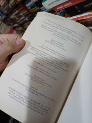 DEVRİM Yaşama Yepyeni Bir Gözle Bakmak