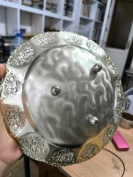 Gümüş kaplama antika değerinde bir tabak