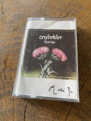 RUHİ SU - ZEYBEKLER - KASET
