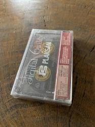 KADER - İNSAN OLMAK KOLAY DEĞİL - KASET (JELATİNİNDE)