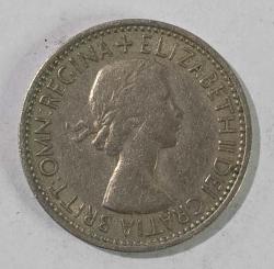 1953 İngiltere 1 Shilling, Ön Yüzde Kraliçe Elizabeth Arka Yüzünde  İskoç arması, taçlı kalkan içinde şaha kalkmış aslan