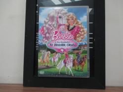 Barbie ''At Binicilik Okulu'' DVD