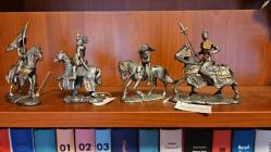 KURŞUN ASKER & SÜVARİ  LOTU     ( 8 adet )