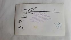 TÜRK HALK MÜZİĞİ SANATÇISI GÜLCAN OPEL'İN ORİJİNAL FOTOĞRAFI - 14 x 9 cm EBADINDA - GÜLCAN OPEL, KÖYÜNDE BABASI MAHMUT YILDIRIM'IN ELİNİ ÖPERKEN ÇEKİLMİŞ BİR KARE (FOTO; ŞABAN ERDEM)