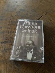 MÜNİR NUREDDİN SELÇUK - KONSER (1964 İSTANBUL KONSERİ) - KASET (JELATİNİNDE)