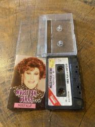 MÜZEYYEN SENAR - NOSTALJİ 1991 - KASET