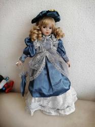 40 cm PORSELEN BEBEK SARI  SAÇLI  BEBEK ÇOK TATLI KUSURSUZ GÜZEL