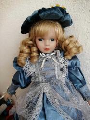 40 cm PORSELEN BEBEK SARI  SAÇLI  BEBEK ÇOK TATLI KUSURSUZ GÜZEL