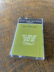 KÜLTÜR BAKANLIĞI DEVLET KLASİK TÜRK MÜZİĞİ KOROSU - ŞEF NEVZAT ATLIĞ - HACI ARİF BEY / RAHMİ BEY / ŞEVKİ BEY - KASET