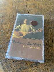 RAHMİ SALTUK - ELDE HÜZÜN KALDI - KASET (JELATİNİNDE)