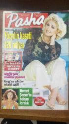MEGA PASHA DERGİSİ -8 KASIM 1998 SAYI: 12 - MUAZZEZ ERSOY - EMEL SAYIN - HÜLYA AVŞAR - AYŞEGÜL - NADİR - SİBEL BORONKAY - SELİN BORONKAY - DOĞUŞ - SEREN SERENGİL - EMRAH - PAUL SZADZE - JAY JAY - DİYAR İÇKALE - BÜLENT CEYLAN - OZAN İÇKALE - DEMET ŞENER - FİKRET ŞENER - MÜNEVVER ÖZ - YONCA EVCİMİK - BERNA SAĞLAM - METİN GÜNEŞ  MUAZZEZ ERSOY NOSTALJİ 4 ALBÜMÜ - EMEL SAYIN HÜLYA AVŞAR ARASINA ERKEK GİRDİ - AYŞEGÜL NADİR EV SAHİBİNİ DOLANDIRDI - SELİN BORONKAY DOĞUŞ İLE AŞK - SİBEL BORONKAY AMERİKALI SEVGİLİ - DİYAR İÇKALE BÜLENT CEYLAN AİLE ONAYLI AŞK - DEMET ŞENER BABASI İCRALIK - YONCA EVCİMİK URFA GELİNİ - MUAZZEZ ERSOY YÜZYILIN KASETİ 420 MİLYAR - MUAZZEZ ERSOY NOSTALJİ 4 ALBÜMÜ - EMEL SAYIN HÜLYA AVŞAR ARASINA ERKEK GİRDİ - AYŞEGÜL NADİR EV SAHİBİNİ DOLANDIRDI - SELİN BORONKAY DOĞUŞ İLE AŞK - SİBEL BORONKAY AMERİKALI SEVGİLİ - DİYAR İÇKALE BÜLENT CEYLAN AİLE ONAYLI AŞK - DEMET ŞENER BABASI İCRALIK - YONCA EVCİMİK URFA GELİNİ - NESRİN İŞÇİ ÖZCAN DENİZ AYRILIĞI - DENİZ AKKAYA -30 SAYFA
