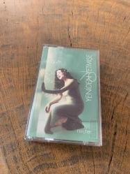 NİLÜFER - YENİDEN YETMİŞE - KASET