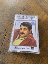 İBRAHİM TATLISES - GÜLÜM BENİM / GÜLÜMSE BİRAZ - KASET