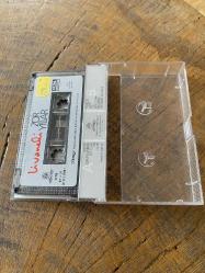 ZÜLFÜ LİVANELİ - ZOR YILLAR - KASET