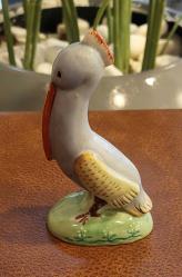 Japonya, Palikan Deniz Kuşu. Çok Renkli El Boyama. Seramik/Porselen. Kalıp Döküm. İyi Durumda/Hasarsız. Made in Japan Damgalı. 1970-1985'ler. (4,5x6,5x12 cm)