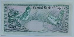 KIBRIS 10 POUNDS 1977 ÇÇT (8.0) KONDÜSYON (A SERİSİ NADİRDİR)