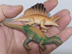 Dinozor canavar yaratık Jurassic oyuncak set 2. El ürünler koleksiyon dekor tasarım hediye vintage retro nostalji hobi minyatür diorama reklam promosyon Maskot