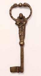 Avrupa, Hz. İsa Temalı Dini Tarzda Manastır/Kilise Anahtarı. Bronz-Prinç Döküm Figür. (Büyük Boy) Dekoratif Kabartma Detaylı/El Yapımı/Patina Mevcut. 19 YY Ortaları. (18x75x210 mm)