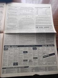 Türkiye Gazetesi - Turkish Newspaper - 11 Temmuz 1984 - sosyal demokratlar yazan Yalçın Özer Başmakale - altın Dün yine yükselmeye başladı - devlet memur almaya başlıyor - Cumhurbaşkanı Kenan Evren trakya'da incelemelerde bulundu fotoğraf - yerli otomobil üretimi artıyor - Sümerbank 51 yaşında - Isuzu kamyon fabrikası cuma günü açılıyor - SODEP Erzincan il başkanı İlbeyi Yılmaz  nezarete alındı -  Sovyet rejisörü Andrei Tarkovski ABD'den siyasi iltica hakkı istedi - sigarayı bıraktıran yeni bir usul geliştirildi - Sürgünde 40. yıl Kırım Türklerinin dramı yazan Attila Çetin - Resimli Evliya Çelebi seyahatnamesi hazırlayan Kemal Akmeriç Desen Samim Utkun Yazı Dizisi - Peygamberler tarihi yazan Abdüllatif Uyan Yazı Dizisi - İstanbul festivali'nde fotoğraf çekimi yasaklandı - Kırkpınar şenlikleri büyük alaka görüyor - iş adamı Tekin Saraçoğlu boksör Eyüp Can'ı himayesine aldı fotoğraf - 3. Ligin kurulması büyük bir hamledir - Ali Sami Yen stadının hali içler acısı - Beşiktaş Rapid Wien