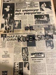 HAFTANIN SESİ GAZETESİ - DOĞUM GÜNÜ HEDİYESİ (TURKİSH - NEWSPAPER) - 6 NİSAN 1984 - SAYI : 14 - TAM TAKIM 12 SAYFADIR -Ahu Tuğba-Salih Güney-Orhan Elmas-Burçin Oraloğlu-Faruk Peker-Tarık Akan-Kadir İnanır-Banu Alkan-Oya Aydoğan-Seda Sayan-Güngör Bayrak-Hülya Avşar-Deniz Akbulut-Selim Soydan-Hülya Koçyiğit-Gönül Yazar-Canan Özbek-Süha Özgerimi-Ahmet Ertegün-Christine Haydar-Adnan Şenses-Hayal Şenses-Hülya Yiğitalp-Süha Kutlu-Veronique Cadol-Nurettin Soydan-Seher Şeniz-Timur Erk-Aldo-Ertan Öztaş-Muzaffer Özpınar-Ergin Kızılay-Gülşen Bubikoğlu-Bülent Ersoy-Veneta Mihailova-Birtanem-Ömer Kavur-Türkan Şoray-Hülya Süer-Selahattin Alpay-Jean Luc Godard-Jose Carreras-Maria Callas-Feri Cansel-Engin Çağlar-Don Jose-Şevket Altuğ-Başar Sabuncu-Aynur Aydan-Belkıs Akkale-Arif Sağ-Gülriz Sururi-Engin Cezzar-Cüneyt Türel-İbrahim Tatlıses-Adalet Tatlıses-Perihan Savaş-Derya Tuna-Doğan Cankıroğlu-Yıldırım Gencer-Gönül Hancı-Melek Gencer-Nilgün Akçaoğlu-Müjdat Gezen-Michael Jackson-Ayten Gökçer-Muazzez A