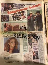 HAFTANIN SESİ GAZETESİ - DOĞUM GÜNÜ HEDİYESİ (TURKİSH - NEWSPAPER) - 1 HAZİRAN 1984 - SAYI : 22 - TAM TAKIM 12 SAYFADIR -Müjde Ar-Kadir İnanır-Ahmet Özhan-Hale Soygazi-Atıf Yılmaz-Nükhet Duru-Mehmet Teoman-Semra Özal-Emin Orhan-Bahar Öztan-Nil Burak-Nesrin Çilingir-Nihal Kökner-Muhteşem Demirağ-Turgut Demirağ-İbrahim Tatlıses-Leyla Somer-Oğuz Gözen-Selahattin Cesur-Mete-Talat Bulut-Hülya Koçyiğit-Şerif Gören-Orhan Oğuz-Asuman Arsan-Latife Tekin-Ömer Kavur-Zeki Ökten-Hülya Koçyiğit-Bülent Kayabaş-Asuman Arsan-Ünsal-Süha Özgermi-Neşe Aksoy-Coşkun Erdem-Christine Haydar-Selçuk Ural-Filiz Akın-Ayşe Söğütlü-Murat Seferoğlu-Zeynep Ünal-Bubi Rubinstein-İrfan Ünal-Burhan Bayer-Gönül Bayer-İpek Pınar-Selami Şahin-Serpil Çakmaklı-Zeynep Özal-Turgut Özal-Adnan Gingoç-Harold Robbins-Zeki Müren-Pehlivan-Ajda Pekkan-Charles Bronson-Al Bano-Romina Power-Neco-Yüksel Uzel-Kadir Soyer-Gönül Öner-Esmeray-Sera Göl-Varol Aksoy-Nigar Uluerer-Alev Altın-Arif-Levent İnanlıoğlu-Ayten Altuna-Nurten Ender-Ahmet