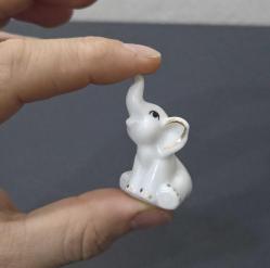 94. MİNYATÜR PORSELEN ŞANS FİLİ. İLANLARIMI İNCELEYİNİZ