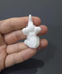 94. MİNYATÜR PORSELEN ŞANS FİLİ. İLANLARIMI İNCELEYİNİZ