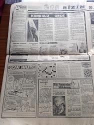 Türkiye Gazetesi - Turkish Newspaper - 8 Ağustos 1984 - model ve insan yazan Yalçın Özer Başmakale - ABD adalet bakanı William French'in iddiası KGB sporcuları tehdit etmiş - intibak kuyruğu - Mücahitler 160 Rus askerini öldürdü - Fransa teröre karşı mücadeleyi arttırdı - meşhur İtalyan rejisörü Fellini TV'nin esaretinde kalan insanlar gerçeği göremiyor dedi - gazeteci yazar Vecihi Ünal Türkiye'de müstehcenlik sınırı aşıldı - TRT yayın programı - Resimli Evliya Çelebi seyahatnamesi hazırlayan Kemal Akmeriç Desen Samim Utkun Yazı Dizisi - Peygamberler tarihi yazan Abdüllatif Uyan Yazı Dizisi - Galatasaray 800 milyon harcadığı transferden sonra arzu etti oyunu hala oynayamadı fotoğraf - ABD atletizmde de altınları kimseye bırakmıyor - Olimpikarikatür - Galatasaray kalecisi Simoviç taraftarlarına korkulu dakikalar yaşatıyor fotoğraf - 1984'ün şampiyonu Trabzonspor beklenilen başarıyı gösteremedi fotoğraf - patates ve kuru soğan ithalinde gümrük vergisi alınmayacak -ASALA Türk ekibi tehdit