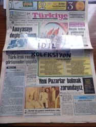Türkiye Gazetesi - Turkish Newspaper - 29 Mayıs 1984 - Türkiye Irak yazan Yalçın Özer Başmakale - Cumhurbaşkanı Kenan Evren anayasanın değiştirilmesine karşıyım dedi - İstanbul 531 yıl önce bugün fethedilmişti - fetih marşı yazan Arif Nihat Asya - Yusuf Bozkurt Özal DPT müsteşarı oldu - yeni pazarlar bulmak zorundayız - Güney Koreli iki gemici Müslüman oldu fotoğraf - Türk Irak resmi görüşmeleri yapıldı - Başbakan Turgut Özal bugün devlet başkanı Saddam Hüseyin ile görüşecek - Çin'de komünizm çözülüyor yazan Mehmet Sedat - Erzincan esnafı Kızılay İş hanı'nın bitirilmesini sabırsızlıkla bekliyor - Resimli Evliya Çelebi seyahatnamesi hazırlayan Kemal Akmeriç Desen Samim Utkun Yazı Dizisi - Peygamberler tarihi yazan Abdüllatif Uyan Yazı Dizisi - kur'an-ı Kerim hıfz ve tilaveti yarışması bugün açık hava tiyatrosunu yapılacak - Galatasaray Fenerbahçe Beşiktaş liderliği tattı ama son gülen iyi güldü - Trabzonspor şampiyon oldu - haftanın takımı Kocaelispor - Tarık Hoçiç son gol Fotoğrafı