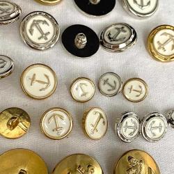 Çapa Desenli Çeşitli Ebatta Düğme Seti