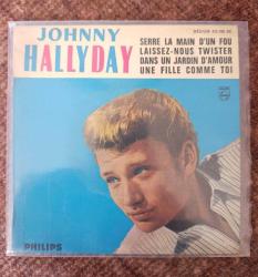 JOHNNY HALLYDAY - SERRA LA MAIN D'UN FOU