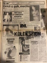 HAFTANIN SESİ GAZETESİ - DOĞUM GÜNÜ HEDİYESİ (TURKİSH - NEWSPAPER) - 27 ARALIK 1985 - SAYI : 52 - TAM TAKIM 12 SAYFADIR -Sakıp Sabancı-Müjde Ar-Mazhar Alanson-Hacı Ömer Sabancı-Türkan Şoray-Atilla Özdemiroğlu-Cihan Ünal-Onno Tunç-Ali Koç-Kadir İnanır-Sevtap Parman-İbrahim Ünsü-Erdoğan Tokatlı-Hülya Darcan-Tanju Korel-Bruno Cramer-Mireille Darc-Erol Günaydın-İhsan Yüce-Sümer Tilmaç-Oya Aydoğan-Kamil Dizdar-Meral Orhonsay-Gönül Yazar-Vural Öger-Muazzez Abacı-Ahu Tuğba-Prenses Banu-Sibel Can-Nükhet Duru-Nesrin Topkapı-Tülay Karaca-Tolga Han-Nadya Peker-Zeki Müren-Orhan Gencebay-Nilüfer-Neco-Zeki Alasya-Metin Akpınar-Akın Akınözü-Sazanne Aksu-İzzet Altınmeşe-Mustafa Topaloğlu-Belkıs Akkale-Barış Manço-Ajda Pekkan-Erol Evgin-Uğur Böcekleri-Küçük Emrah-Nazan Şoray-İpek Pınar-Prenses Banu-Hakan Peker-Yasemin Kutsi-Selçuk Tekay-Behzat Şenyıldız-Hasan Ekinci-Bülent Ersoy-Türkan Şoray-Cihan Ünal-Nükhet Duru-Metin Arı-Perihan Savaş-Serpil Çakmaklı-Emel Sayın-David Younes-Leo Andrade-Serbülent Sul