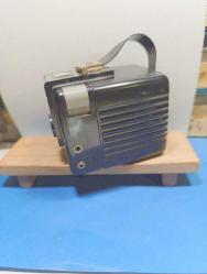 F3--KODAK BROWNIE HAWKEYE DEKORLUK BAKALİT KASA FOTOĞRAF MAKİNASI