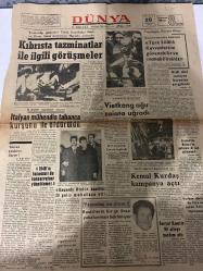 DÜNYA GAZETESİ - DOĞUM GÜNÜ HEDİYESİ (TURKISH NEWSPAPPER) - 28 ARALIK 1967 - SADECE TEK YAPRAKTIR -Rıfkı Atay-Nedim Akkaş-Nedim Kaya-Kemal Kurdaş-Osman Vural-Hasan Türk-Necmi Akgün-Benjamin West-Antoine-F A Symonds-M Atlıkan-Kıbrısta tazminatlar ile ilgili görüşmeler-Vietkong ağır zayiata uğradı-İtalyan mühendis tabanca kurşunu ile öldürüldü-Türkiye Silahlı Kuvvetlerine güvenebilir ve inanabilirsiniz-Gizli dini cemiyet kuranlar yakalandı-Atatürkün Ankaraya gelişinin 48 inci yıldönümü-Tarihi eserleri kurtarmak için Kemal Kurdaş kampanya açtı-Politika-1940ın kanunları ile konservatuar yönetilemez-Kennedy oteli katilini polis muhafaza etti-Vatandaş ne diyor-Katillerin bir an önce yakalanması bekleniyor-Düşünce Yorum-Hitlerin kahrolası hekimleri-Dışardan-Pratik bilgiler-Seni seveceğim