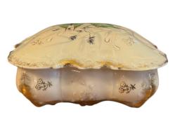 Fransız Limoges 19. YY. Üretimi El Boyama Porselen Bonboniyer 12 x 9 x 5 cm ölçülerinde